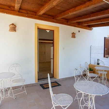 Guest house La Casa In Collina - Con Vista Mare Lu Lioni